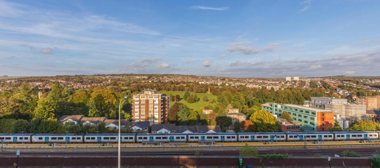 Park View - Modern - Parking Apartment Brighton ภายนอก รูปภาพ